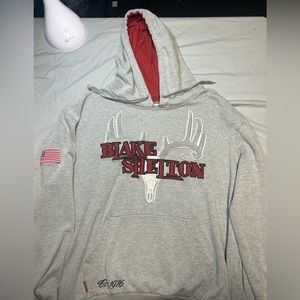 GRAPHIC SWEATER/HOODIE